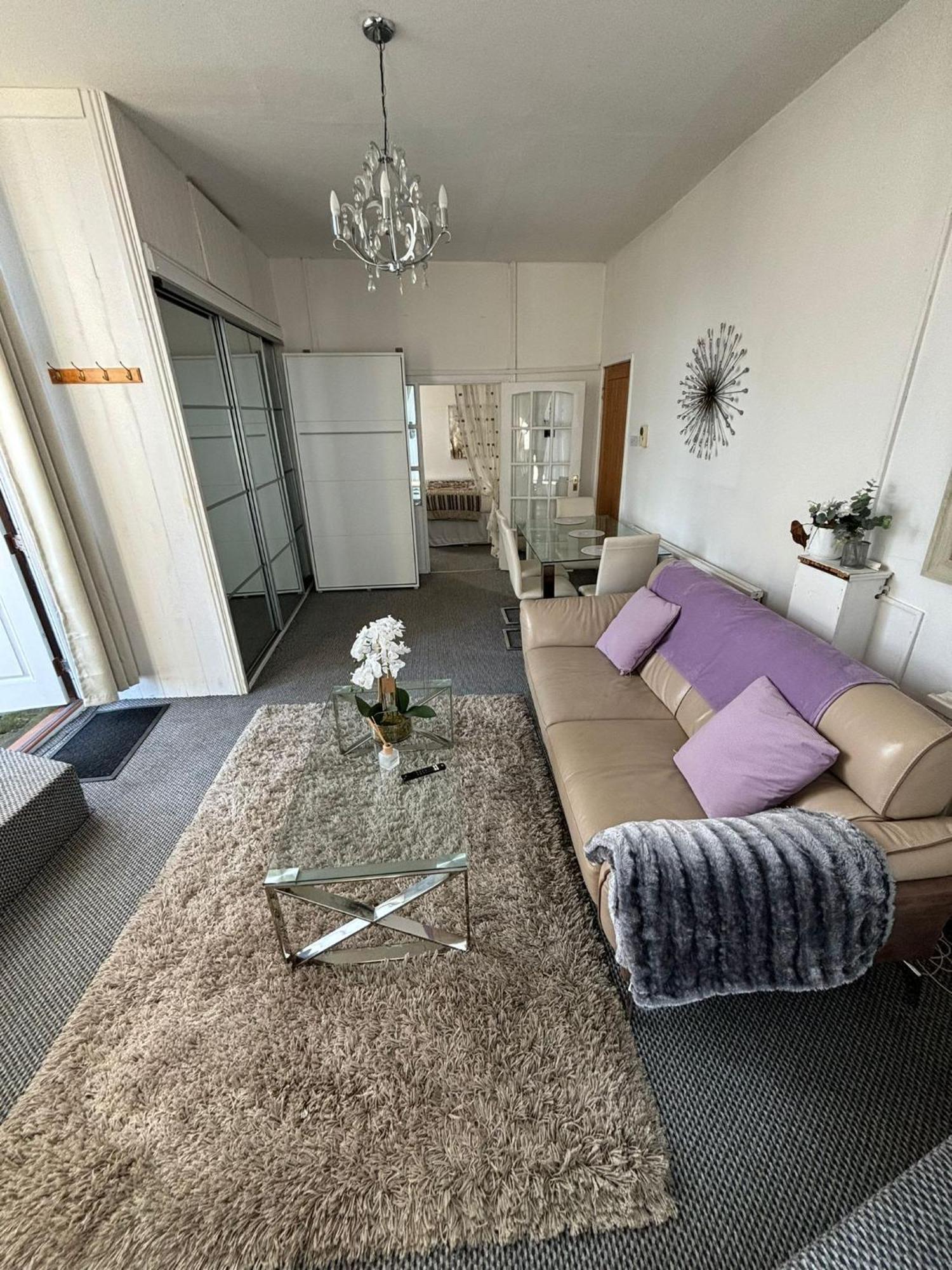 Hooton Apartment 1 Bed Kilnhurst Esterno foto